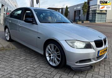 BMW 3-serie 318i Dynamic Executive APK 1 jaar beschikbaar voor biedingen