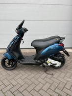 Piaggio zip 4 takt 50cc 2v 1250 km Full Option Nieuwstaat!, Ophalen of Verzenden