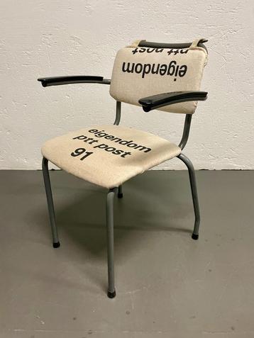 Stoel buisframe opnieuw bekleed beschikbaar voor biedingen