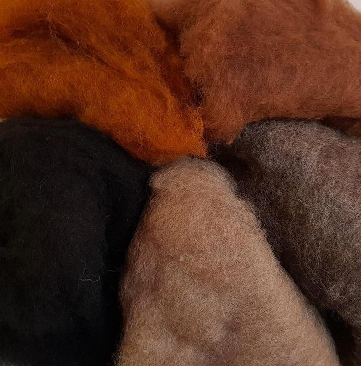 Gekaarde wol assorti VACHT, Hobby en Vrije tijd, Vilt, Nieuw, Los Vilt, Verzenden