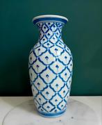 Handgemaakte blauw witte vaas uit Thailand, Antiek en Kunst, Ophalen of Verzenden
