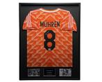 Arnold Mühren gesigneerd ingelijst Nederland 1988 Shirt, Soccersignings.nl, Shirt, Nieuw, Ophalen of Verzenden