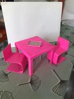 Barbie keukentafeltje met twee stoeltjes, Kinderen en Baby's, Ophalen, Gebruikt, Barbie