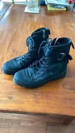 Palladium 39, Ophalen of Verzenden, Zo goed als nieuw, Sneakers of Gympen