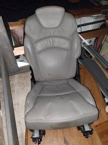 Peugeot 807 stoelen Leer