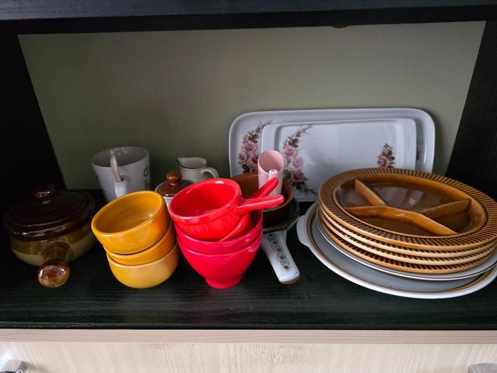 Schaaltjes, kommen en pannetjes diverse maten, Huis en Inrichting, Keuken | Servies, Gebruikt, Kom(men), Overige stijlen, Aardewerk