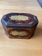 Vintage achtkantige tabaksdoos Jaren 1910-1960, Verzamelen, Ophalen of Verzenden, Gebruikt, Overige, Overige merken