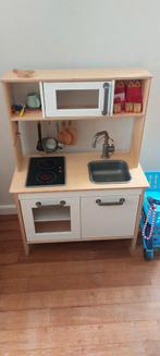 Ikea keuken met kassa, winkelwagen en assesoires, Huizen en Kamers, Op zoek naar een kamer