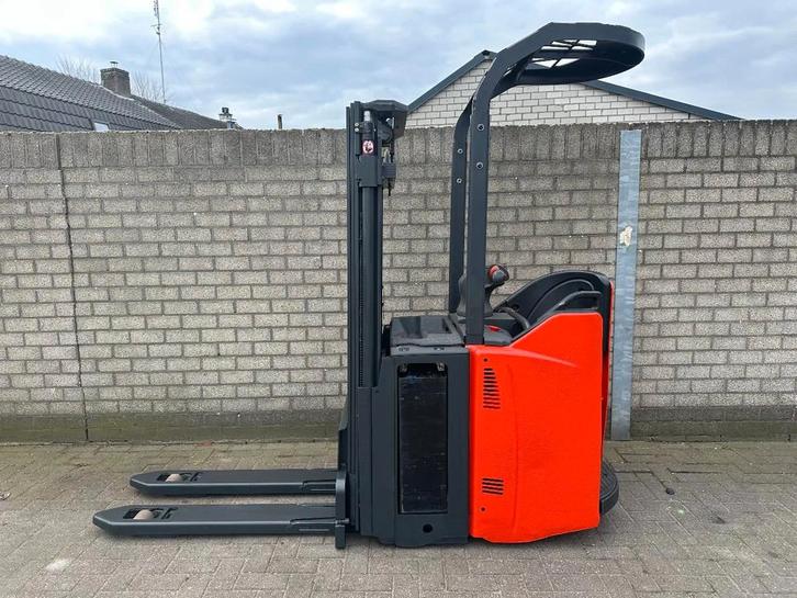 Linde D12SP Elektrische Stapelaar (bj 2017), Zakelijke goederen, Machines en Bouw | Heftrucks en Intern transport, Stapelaar, Elektrisch