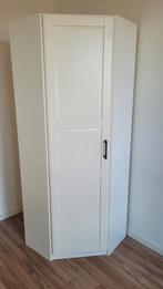 Witte ikea hoekkast met deur en planken, Huis en Inrichting, Kasten | Kledingkasten, Overige materialen, Minder dan 50 cm, Met deur(en)