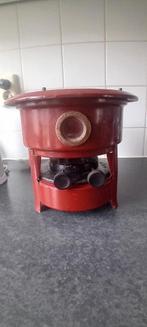 Bordeau rood 2 pits petroleum/olie stel. In goede staat.  Me, Ophalen of Verzenden