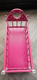 Houten poppenbedje, Ophalen, Gebruikt, Meubelstuk of Keukentje