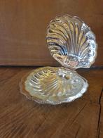 Zilverkleurige brocante metalen schelpvormige botervloot, Ophalen of Verzenden, Zilver