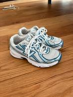 New Balance mt 36 dit seizoen, Kleding | Dames, Schoenen, Wit, New Balance, Ophalen of Verzenden, Sneakers of Gympen