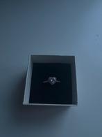 Hard vormd zilver ring, Ophalen of Verzenden, Zilver, Dame