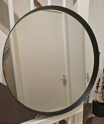 Spiegel kwantum Verona Zwart Ø75 cm

 beschikbaar voor biedingen