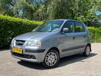 Hyundai Atos 1.1i Active Young | Nieuwe APK |, Voorwielaandrijving, Stof, Zwart, 4 cilinders
