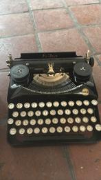 Erika typemachine ( nette staat), Antiek en Kunst, Ophalen