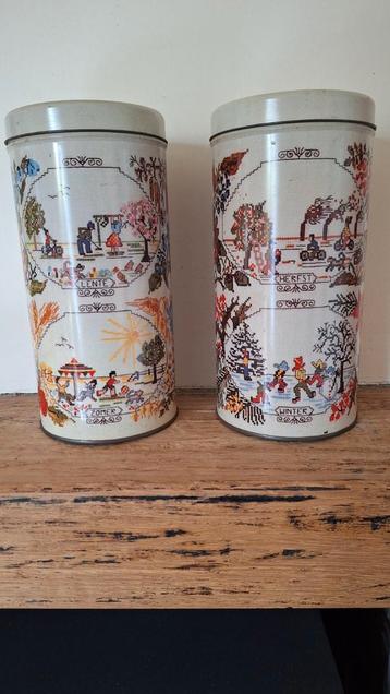 Vintage beschuitbus / blik van Arks beschikbaar voor biedingen