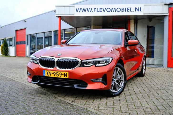 BMW 3-serie 330i High Executive Edition Aut. Pano|1e Eig|Led, Auto's, BMW, Bedrijf, Te koop, 3-Serie, ABS, Airbags, Airconditioning