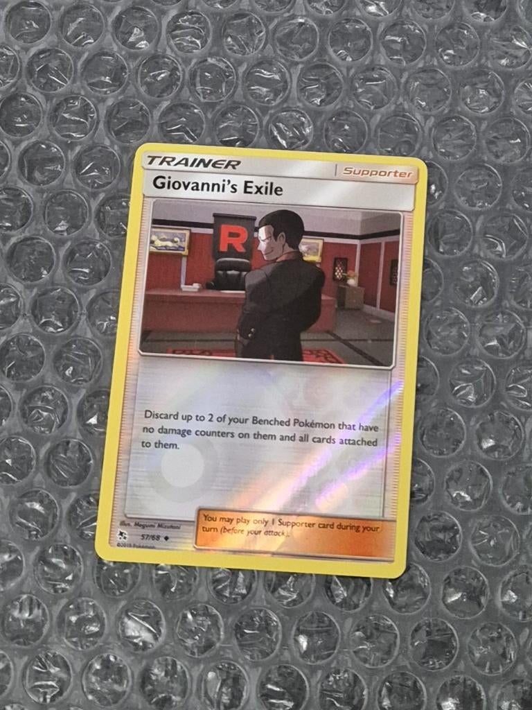 Reverse Giovanni's Exile 57/68 Sun & Moon Hidden Fates, Ophalen of Verzenden, Zo goed als nieuw, Losse kaart, Foil