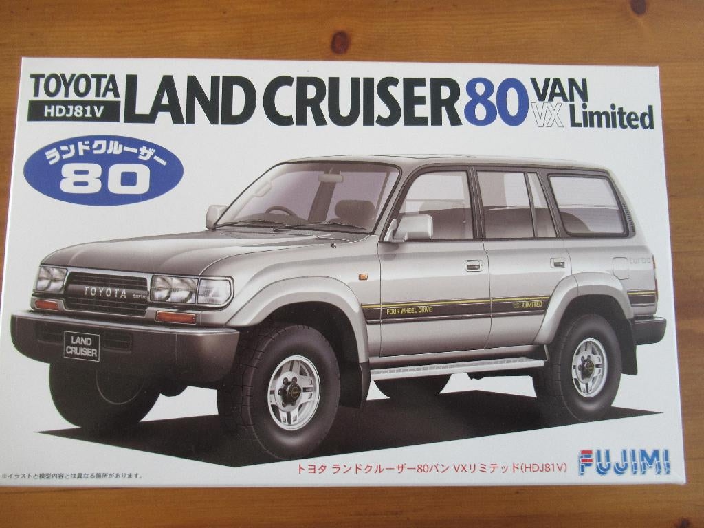 Toyota Land Cruiser 80 Van VX Limited (Fujimi 1/24), Hobby en Vrije tijd, Modelbouw | Auto's en Voertuigen, Fujimi, Auto, Groter dan 1:32