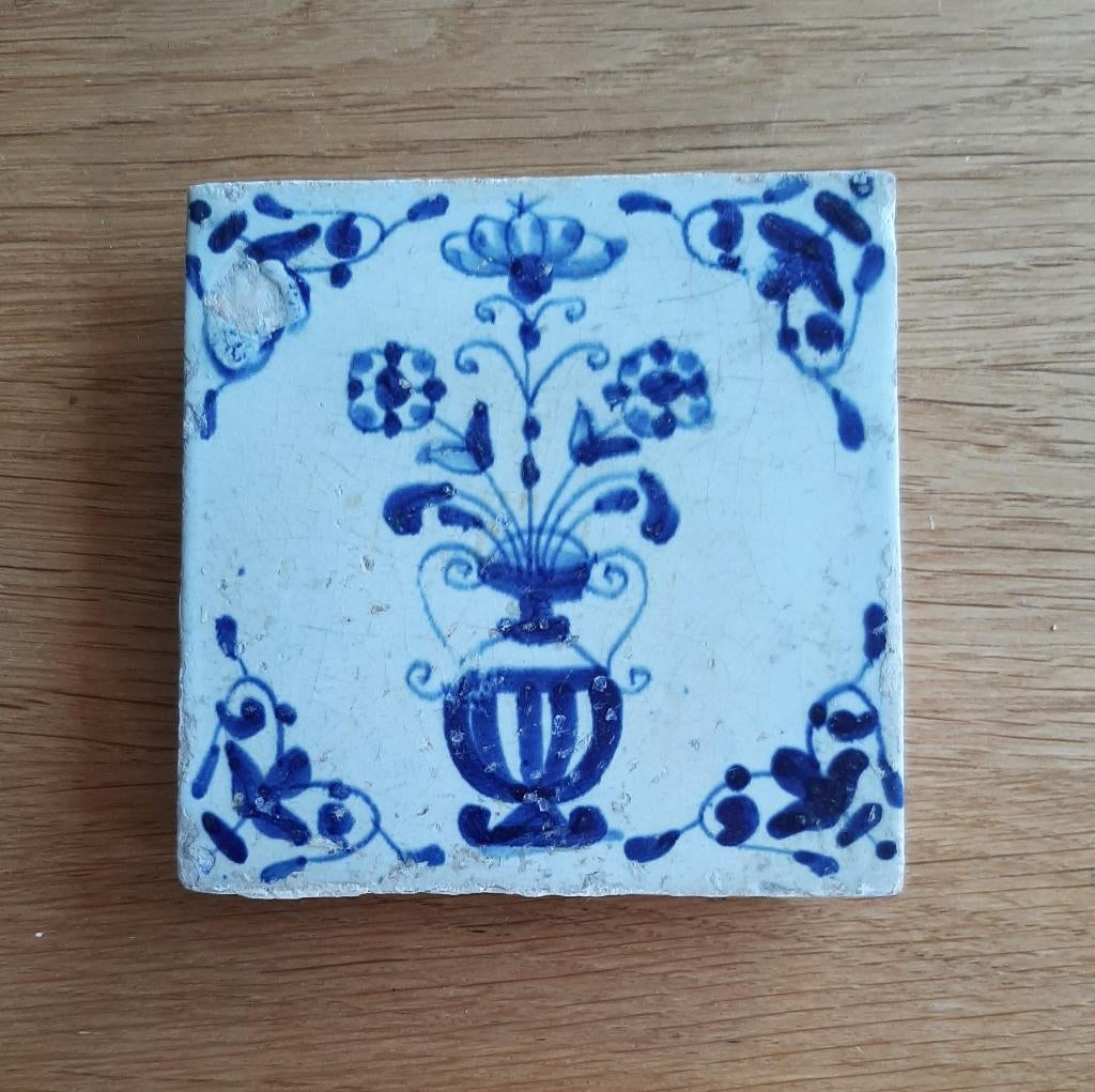 Oude Tegel- 17 eeuw  Bloemvaas, Antiek en Kunst, Verzenden