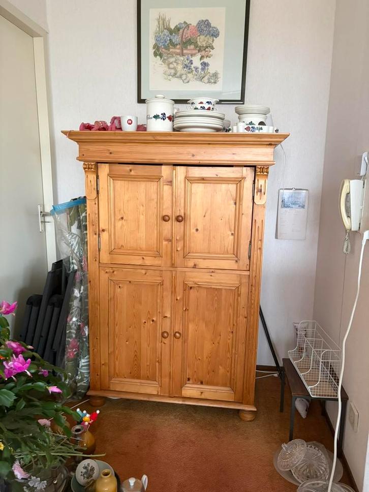 Grenen kast, Huis en Inrichting, Kasten | Overige, Gebruikt, Ophalen