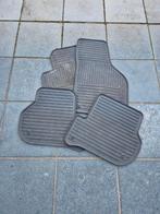 Automatten Skoda Octavia 2010 - Rubberen Mattenset, Ophalen of Verzenden, Gebruikt
