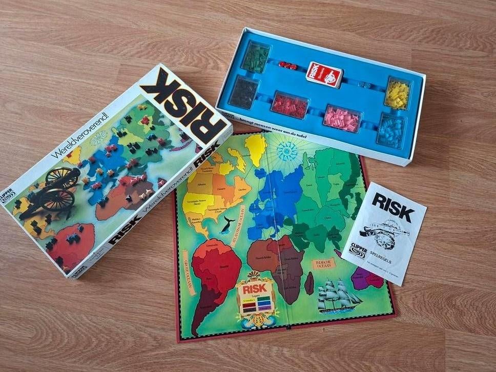 RISK gezelschapsspel. Witte doos, Ophalen