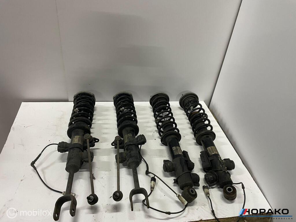Veerpoot / schokdemper set BMW 5 serie F10 | VDC / EDC, Gebruikt, Einsteinlaan 5, rijswijk, Bmw, Ophalen of Verzenden