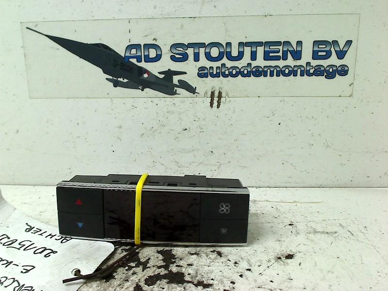 Bedieningspaneel Climate Control E (W212) 2014, Gebruikt, Mercedes-Benz AG, Mercedes-Benz, Mercedesstraße 120, Stuttgart 70372, , Duitsland
