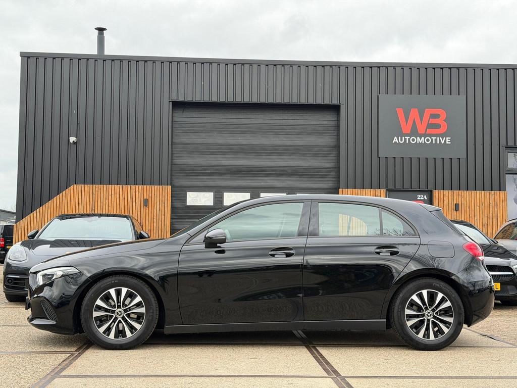 Mercedes-Benz A-klasse 160 Business Camera Cruise Clima LED, Auto's, Mercedes-Benz, Voorwielaandrijving, Gebruikt, Euro 6, 4 cilinders