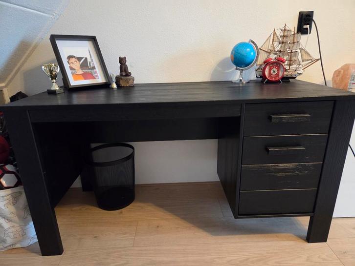 WOOOD Bureau Zwart, Huis en Inrichting, Bureaus, Zo goed als nieuw, Ophalen of Verzenden