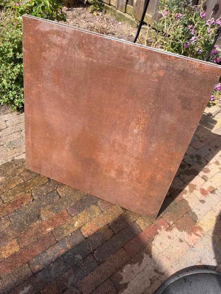 Tegel 60x60 2 stuks, Ophalen, Nieuw, Minder dan 5 m², Wandtegels