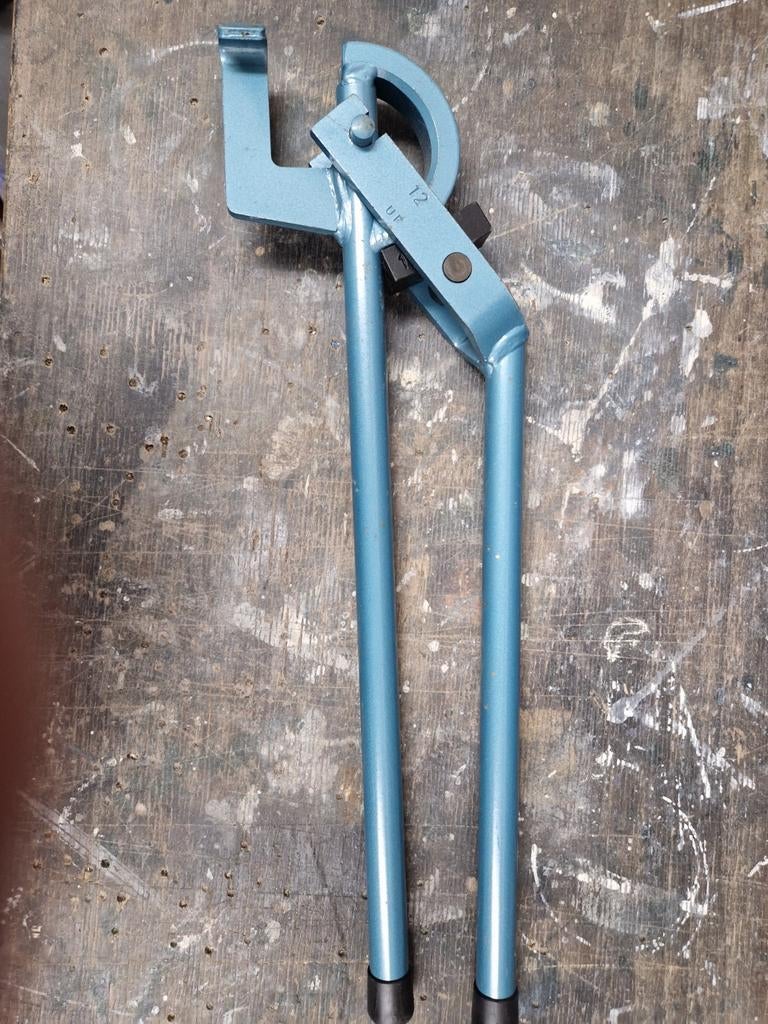 Nieuwe gedore 12 mm buigijzer, Doe-het-zelf en Verbouw, Gereedschap | Handgereedschap, Ophalen of Verzenden, Nieuw