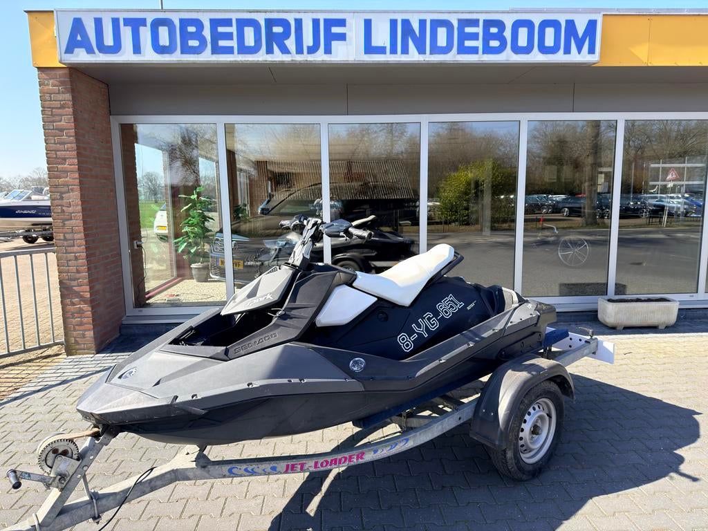 Seadoo Spark (Trixx) IBR Waterscooter Incl Trailer en hoes, Ophalen, Gebruikt, Benzine, 70 tot 120 pk
