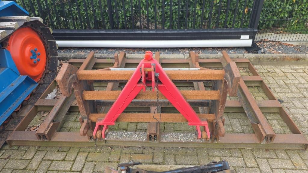 Vlakraam, Zakelijke goederen, Ophalen