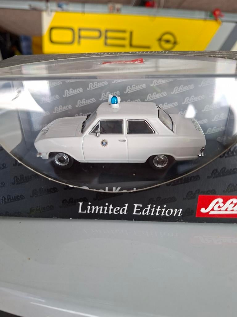 Opel polizie kadett b  wit, Ophalen of Verzenden, Auto, Gama