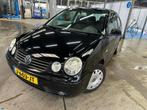 Volkswagen Polo MET AIRCO & APK TOT 05-01-2027!, 1198 cc, Zwart, Bedrijf, Handgeschakeld