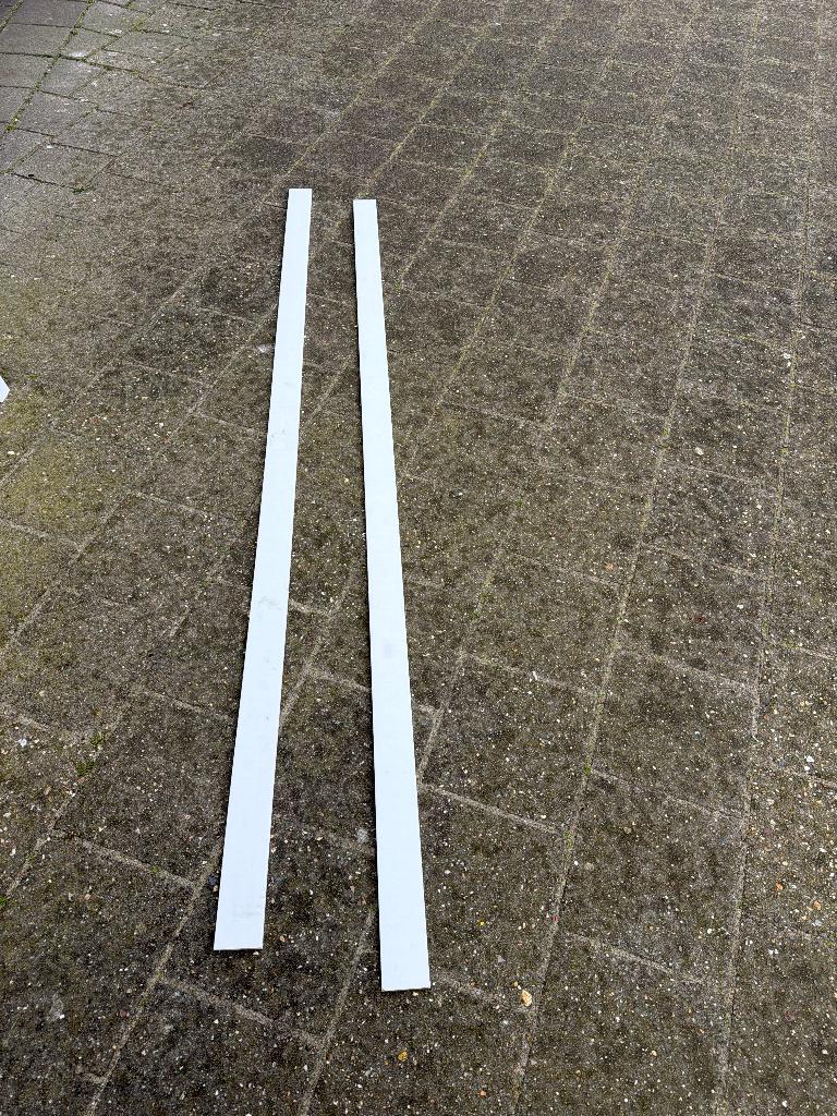 2 Plinten wit gegrond (79x12x2400), Doe-het-zelf en Verbouw, Ophalen, Nieuw, Mdf, 200 tot 250 cm