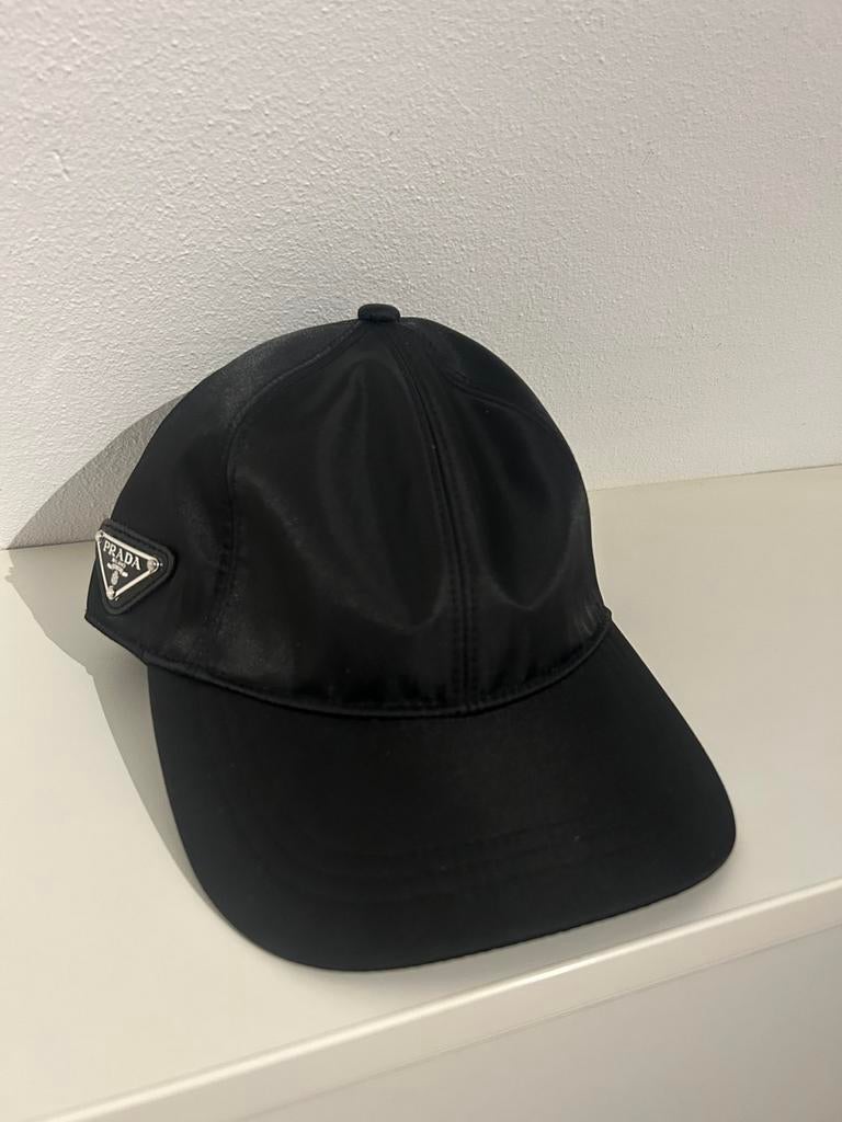 Prada pet zwart, Kleding | Heren, Hoeden en Petten, Verzenden, Nieuw, One size fits all, Pet