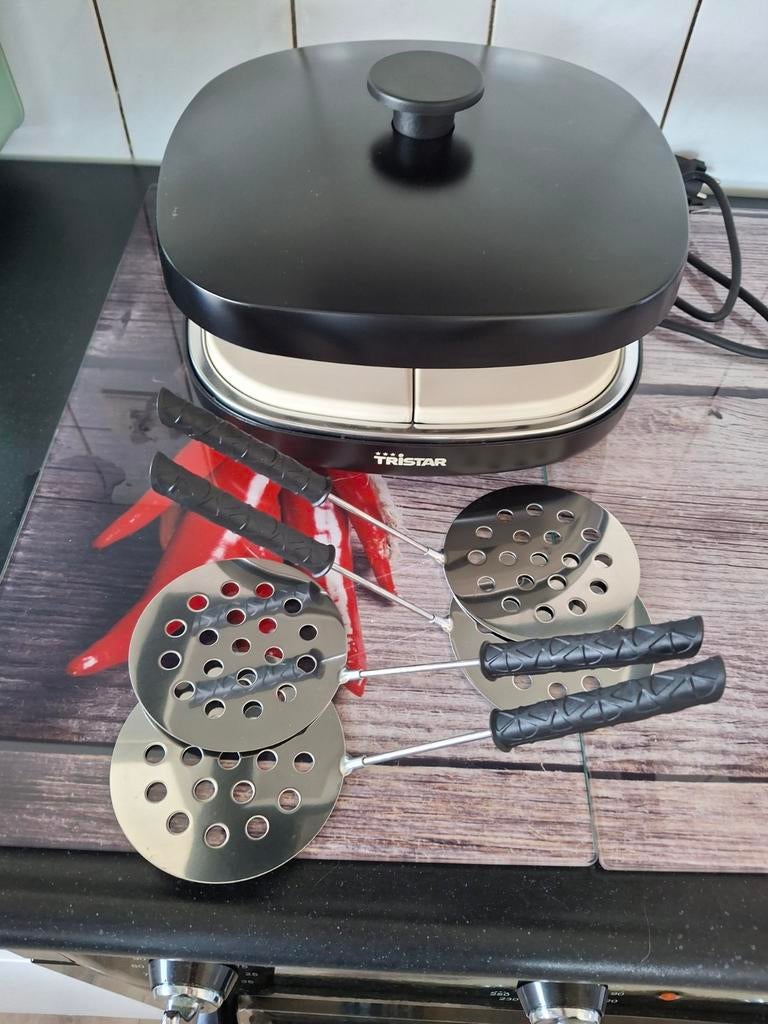 Nieuw 4-persoons mini pizza apparaat met spatels, Witgoed en Apparatuur, Gourmetstellen, Ophalen, Nieuw, 4 t/m 7 personen