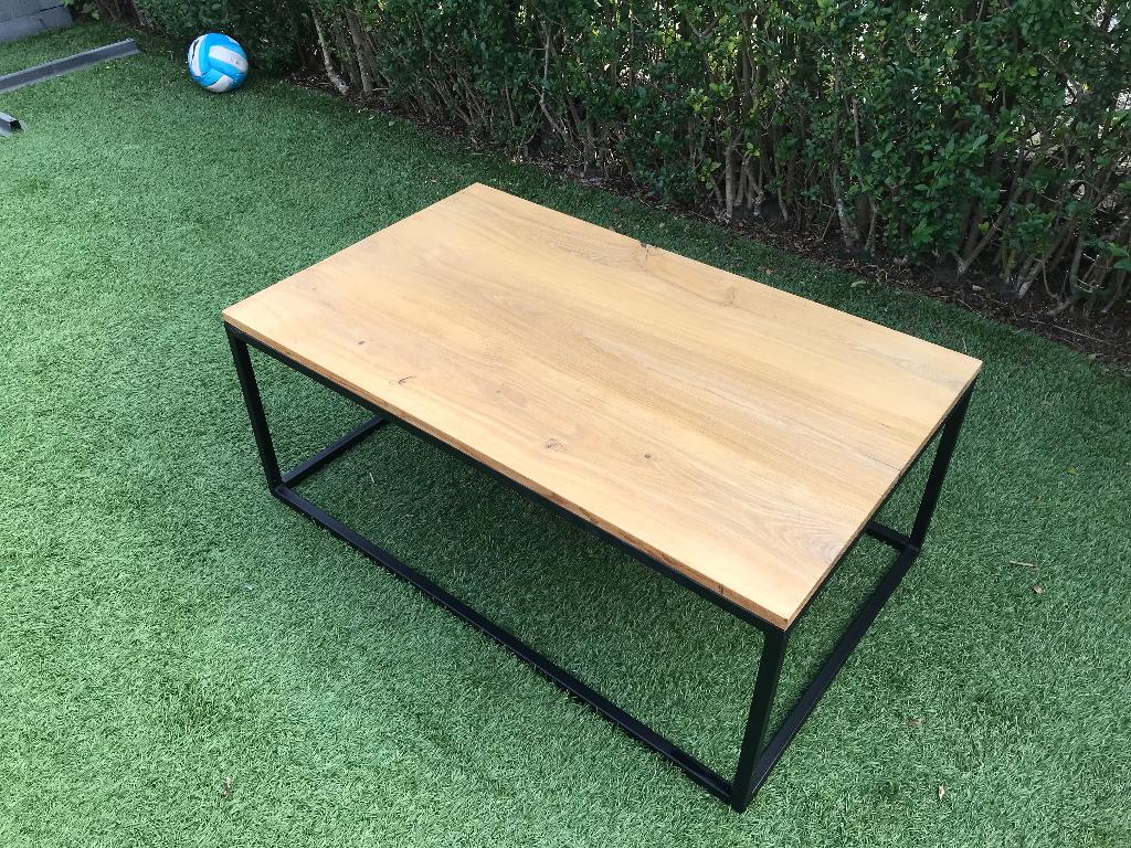 Industriële salontafel, Ophalen, 100 tot 150 cm, 50 tot 100 cm, Zo goed als nieuw