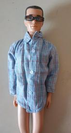 (Barbie) KEN geruiten  blouse en zwarte bril, Verzamelen, Ophalen of Verzenden, Kleertjes