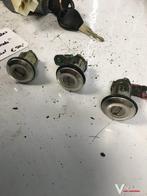 Nissan sunny 1.4 3drs 1995 Contactslot met sleutel en 3 slot, Gebruikt, -, -, Ophalen of Verzenden