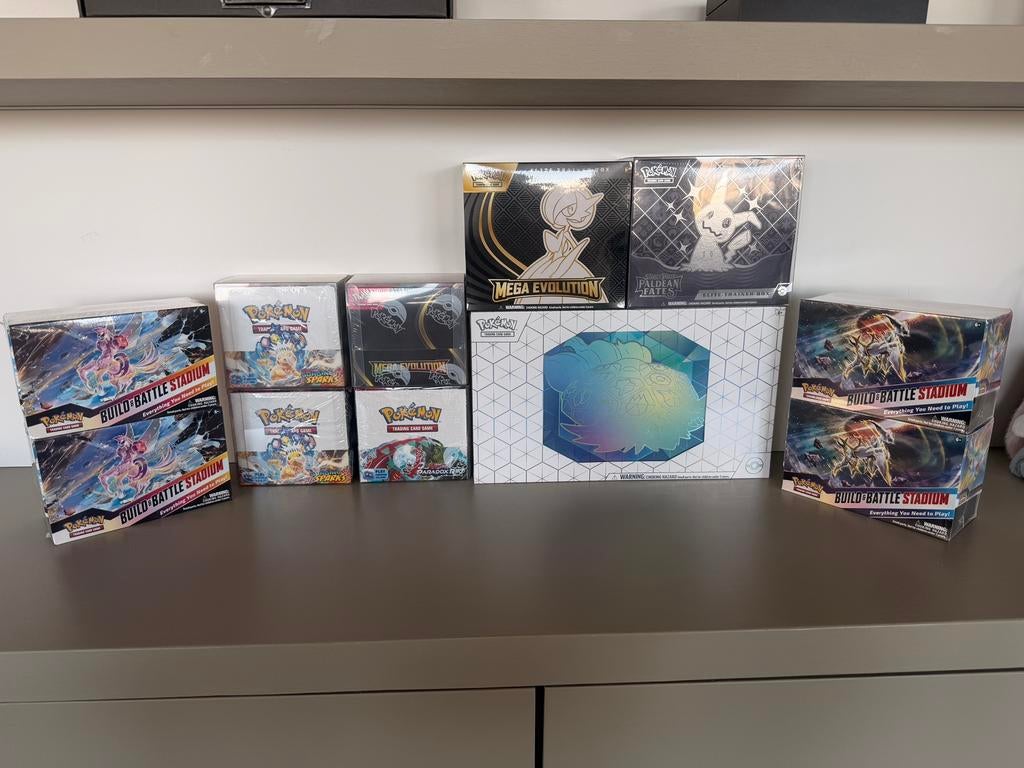 Pokemon sale, Hobby en Vrije tijd, Verzamelkaartspellen | Pokémon, Ophalen, Zo goed als nieuw, Boosterbox