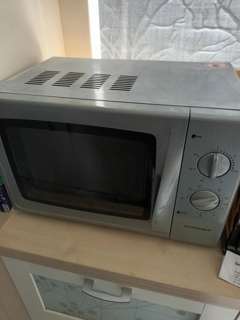Gebruikte Micromaxx magnetron - werkt nog goed, Witgoed en Apparatuur, Magnetrons, Gebruikt, Vrijstaand, Magnetron, Minder dan 45 cm