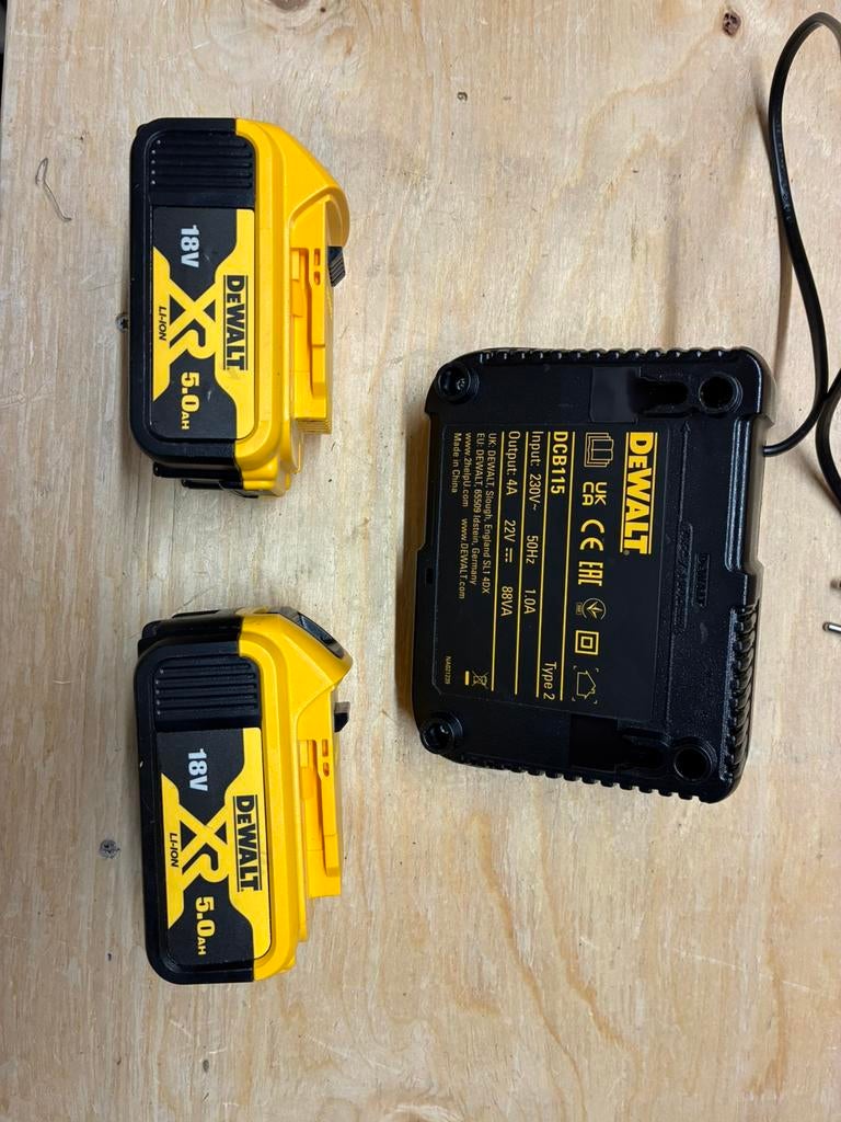 DeWalt 18c accuset, Doe-het-zelf en Verbouw, Gereedschap | Machine-onderdelen en Toebehoren, Ophalen, Zo goed als nieuw