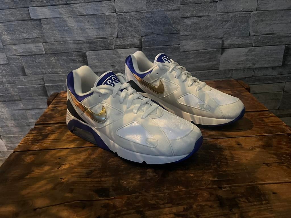 Nike Air Max 180 "Concord" EU44, Ophalen of Verzenden, Zo goed als nieuw, Overige kleuren, Overige typen
